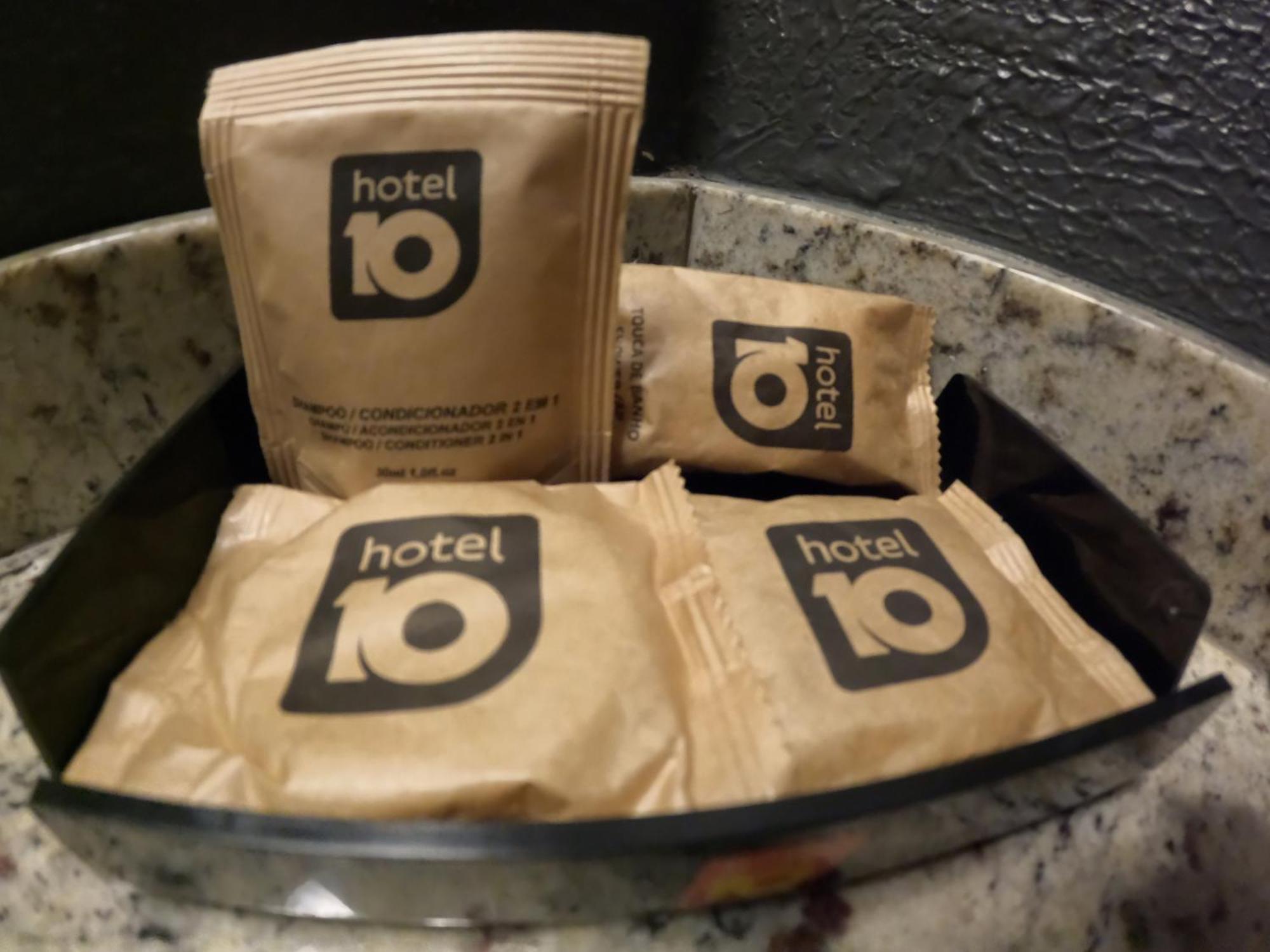 Hotel 10 Itajai/Navegantes Bagian luar foto