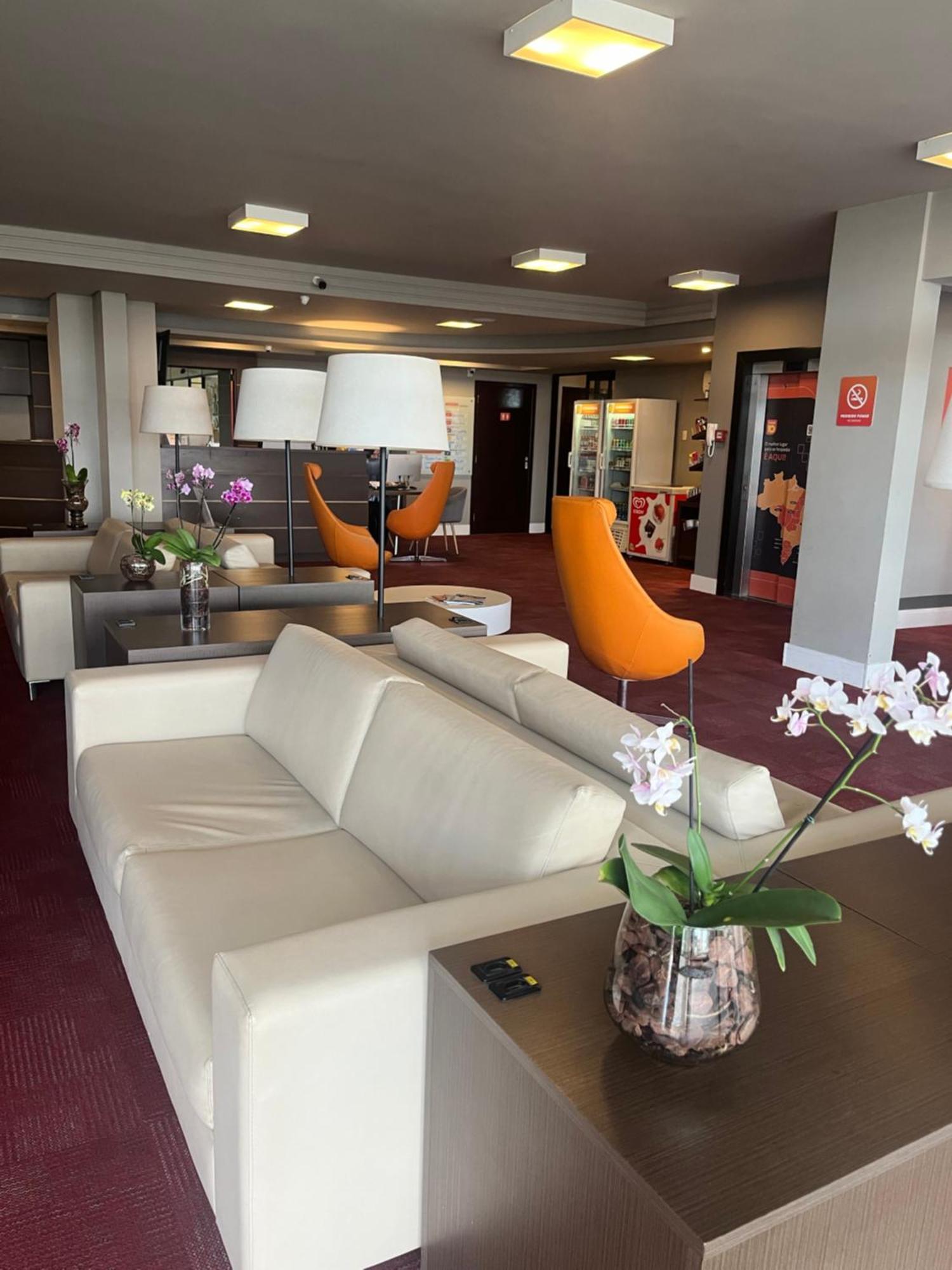 Hotel 10 Itajai/Navegantes Bagian luar foto